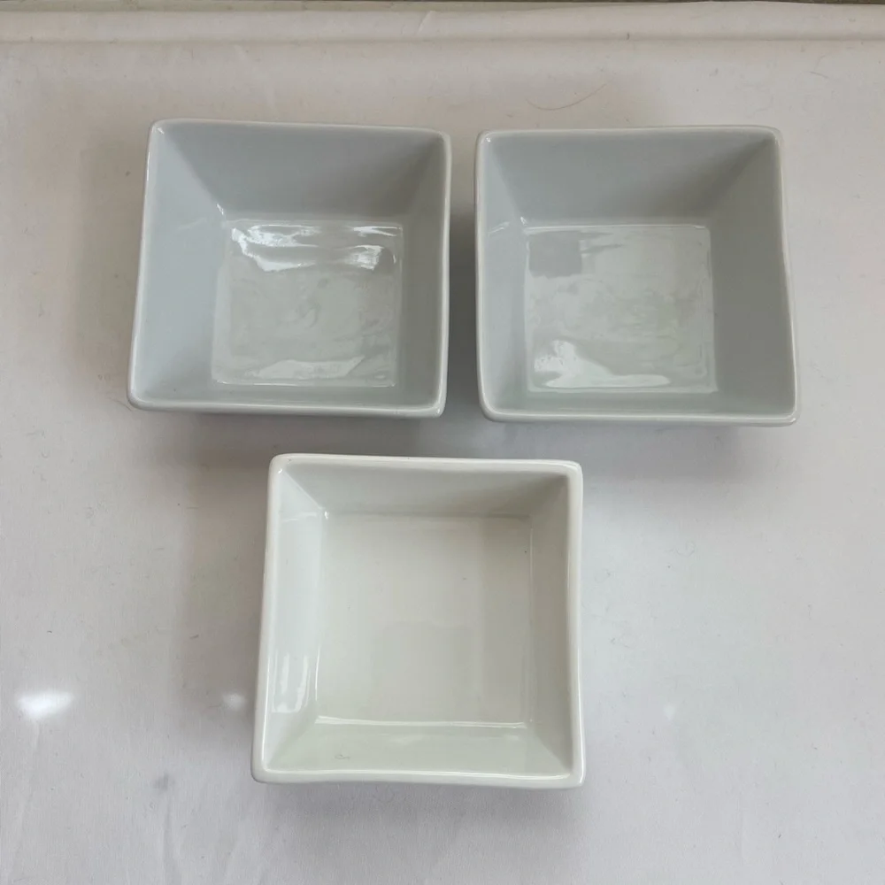 (3) Square ramekins